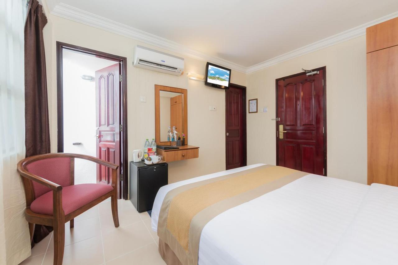 Champa Central Hotel Malé Exterior foto